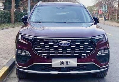 江铃福特equator领裕实车曝光定位7座中大型suv