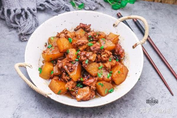 【萝卜炖鸭肉】