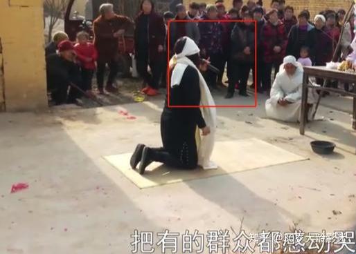 丧葬费占年收入45葬礼背后的假孝不是花钱那么简单