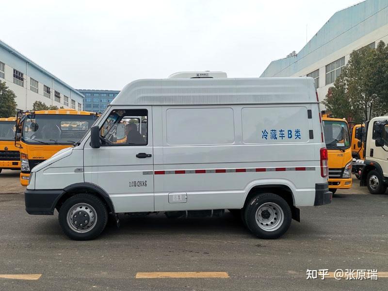 市区道路不限行南京依维柯面包型冷藏车
