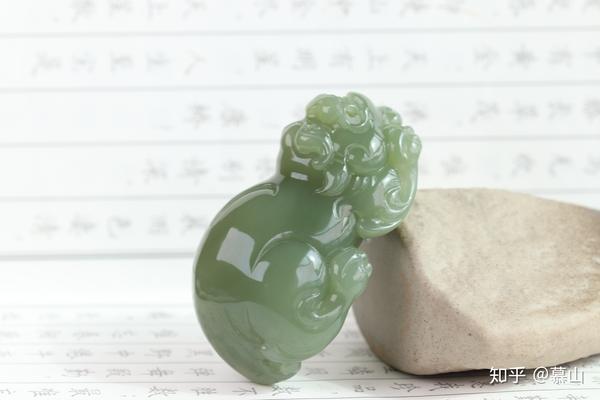 野牛沟晴水貔貅手把件