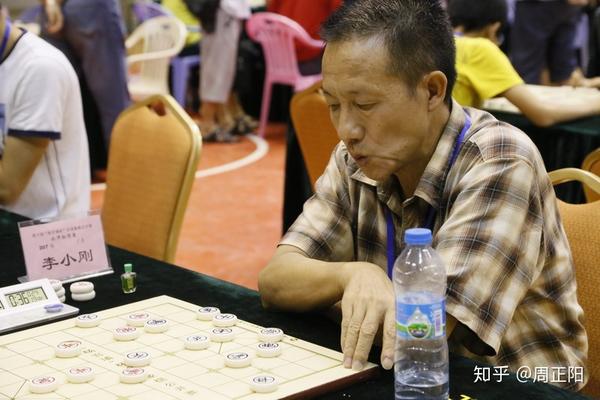 象棋大师孙浩宇踢馆深圳棋坛给了深圳几分薄面没有全杀光