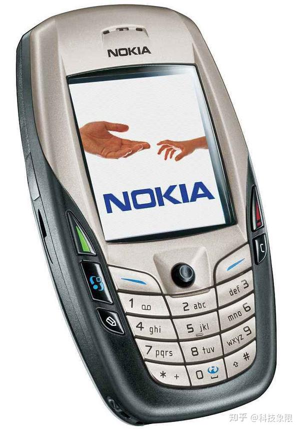 其中,诺基亚品牌狂占7席,剩余3席为iphone ,三星,摩托罗拉
