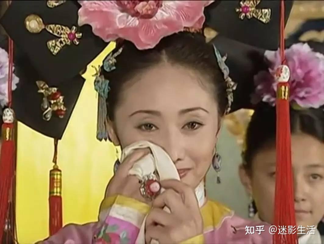 为什么现在许多人看还珠格格和情深深雨蒙蒙对剧中很多人物的评价与