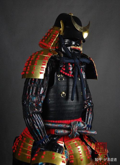 一场传统功夫与日本武士的强强相遇,总在忙碌中憔悴也