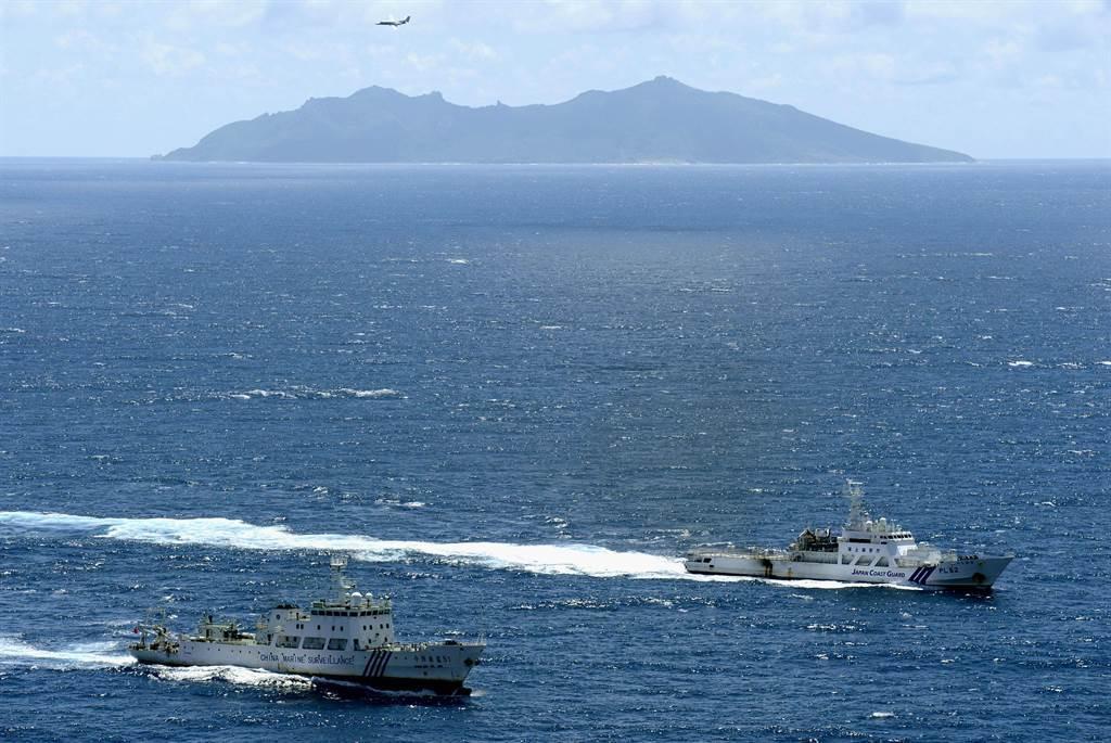 帅中国海警钓鱼岛海域驱逐日本船