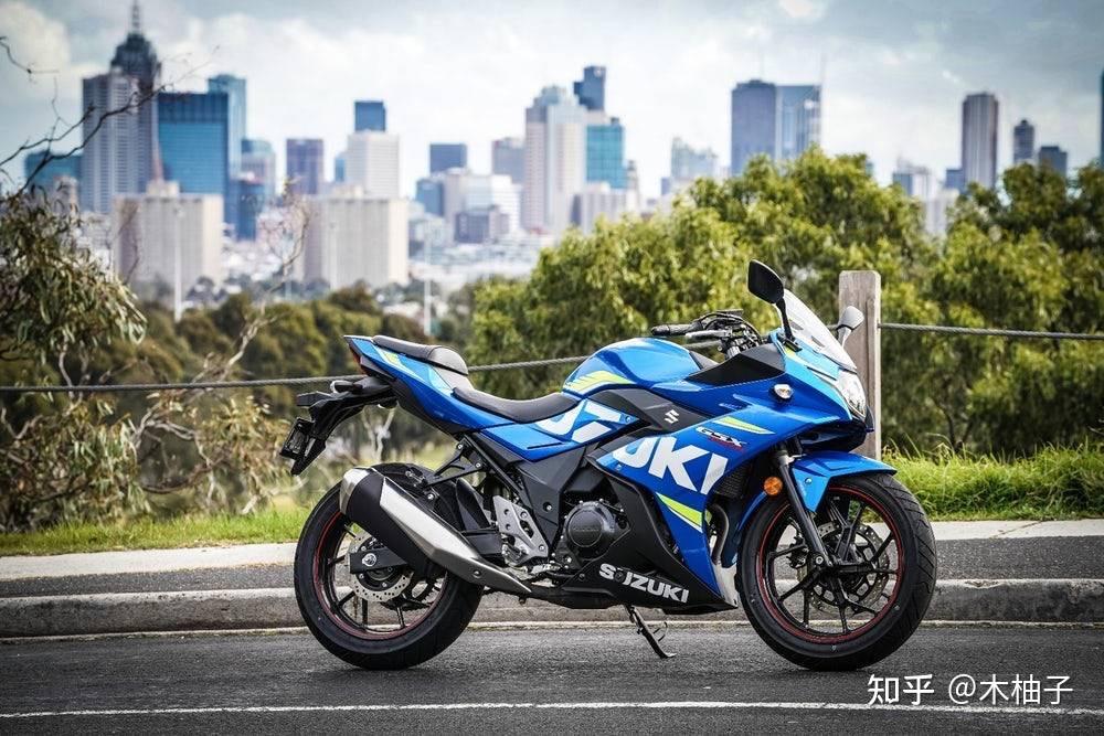 铃木gsx250效果图,铃木250gsx效果图 春风250sr比较好还是豪爵铃木gsx250