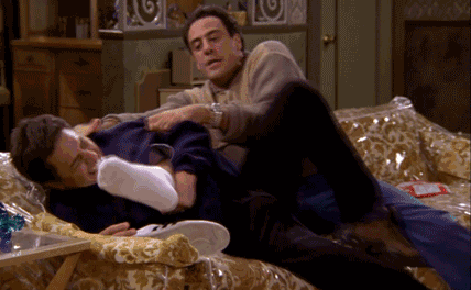 脚这么臭怎么去拳馆训练你女朋友知道吗