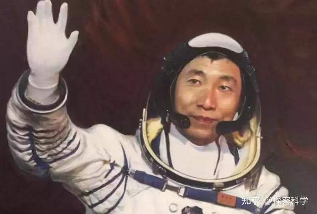 为什么没能看到杨立伟再次重返太空