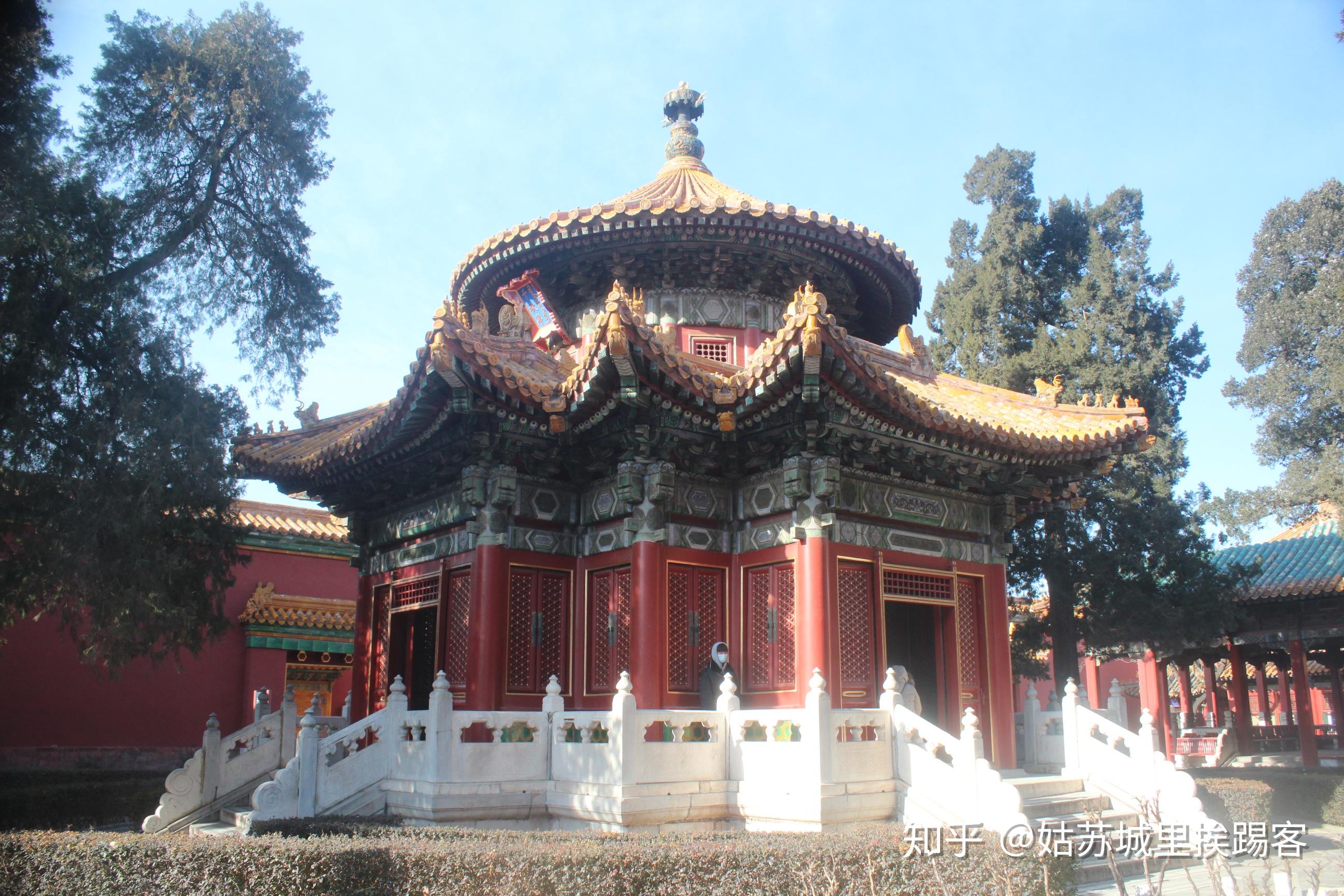 跟我一起游故宫御花园