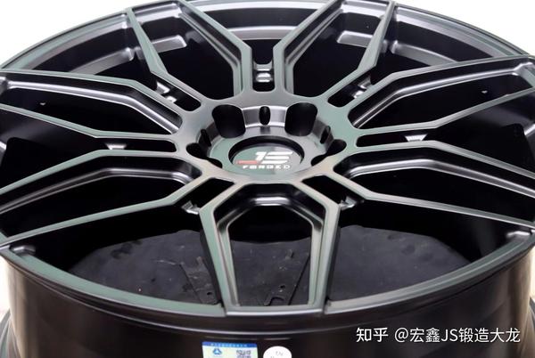 宏鑫js锻造轮毂防伪码 钢印made in hongxin 发布于 07-17 14:45