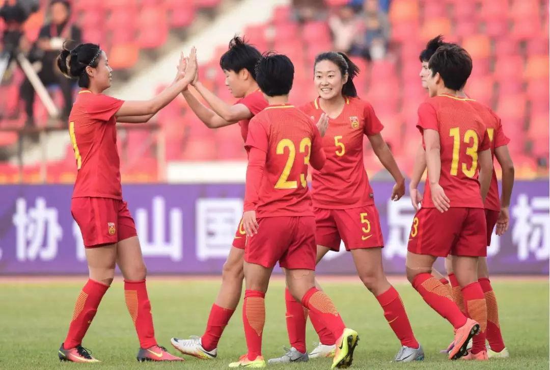 中国女足vs赞比亚女足,我为中国加油,不论胜负