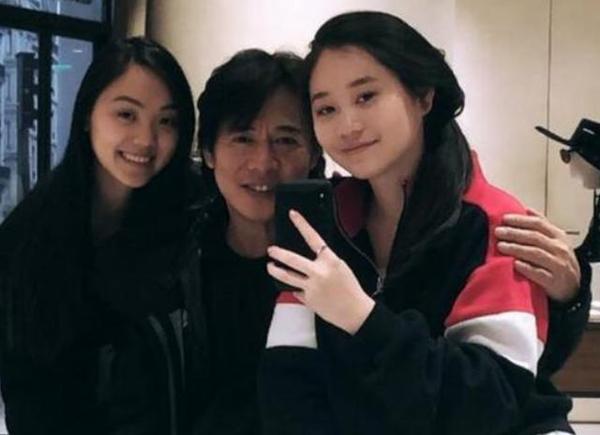 看看李连杰的4个女儿,同爹不同妈,颜值都不一样