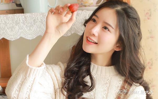 女人天生就是感性,心思细腻的,她想要的永远是心动的感觉.
