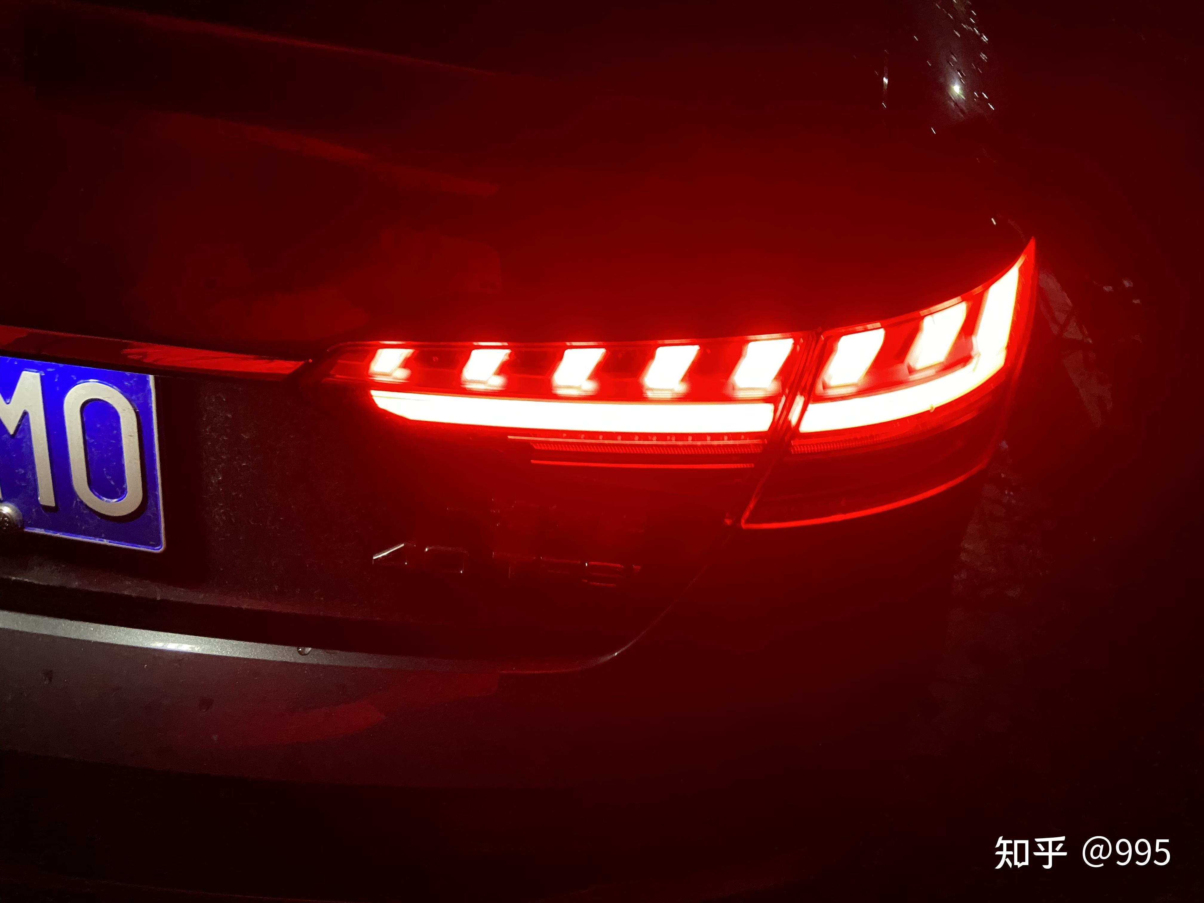 奥迪a4后尾灯报错有一半不亮是什么原因