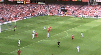 对奥林匹亚科斯的峨眉月弹射临危救主,伊斯坦布尔头球吹响反攻的号角