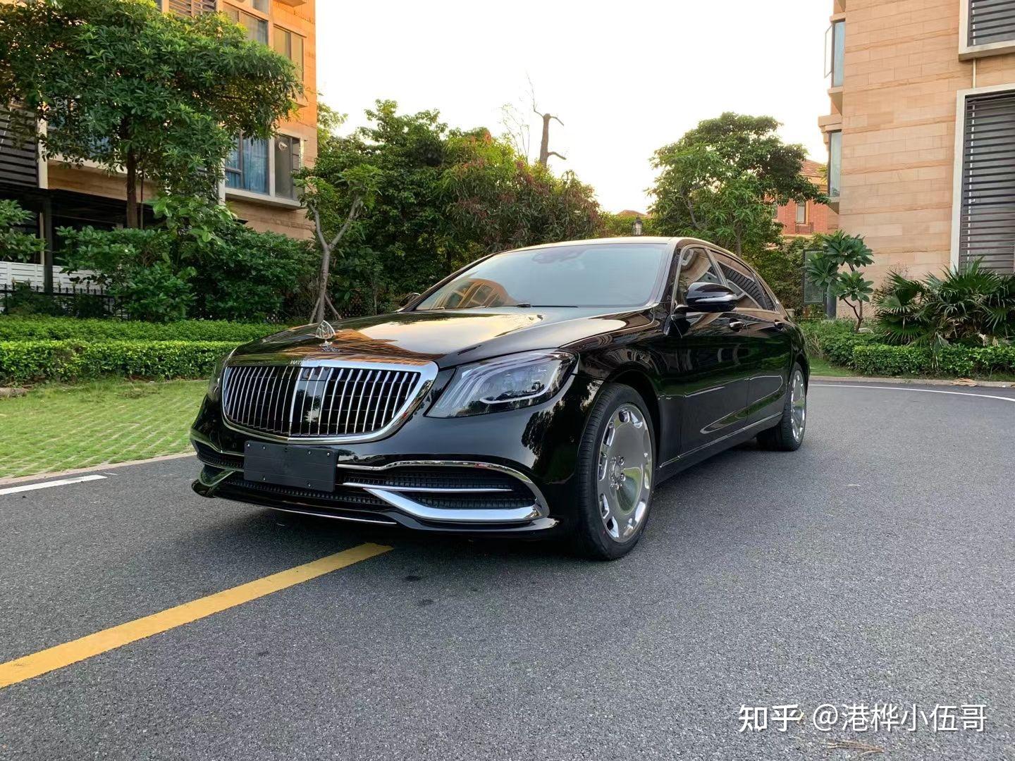 18款奔驰迈巴赫s600改20款s680v12车身加长555米德版黑色米白笼黑钢琴