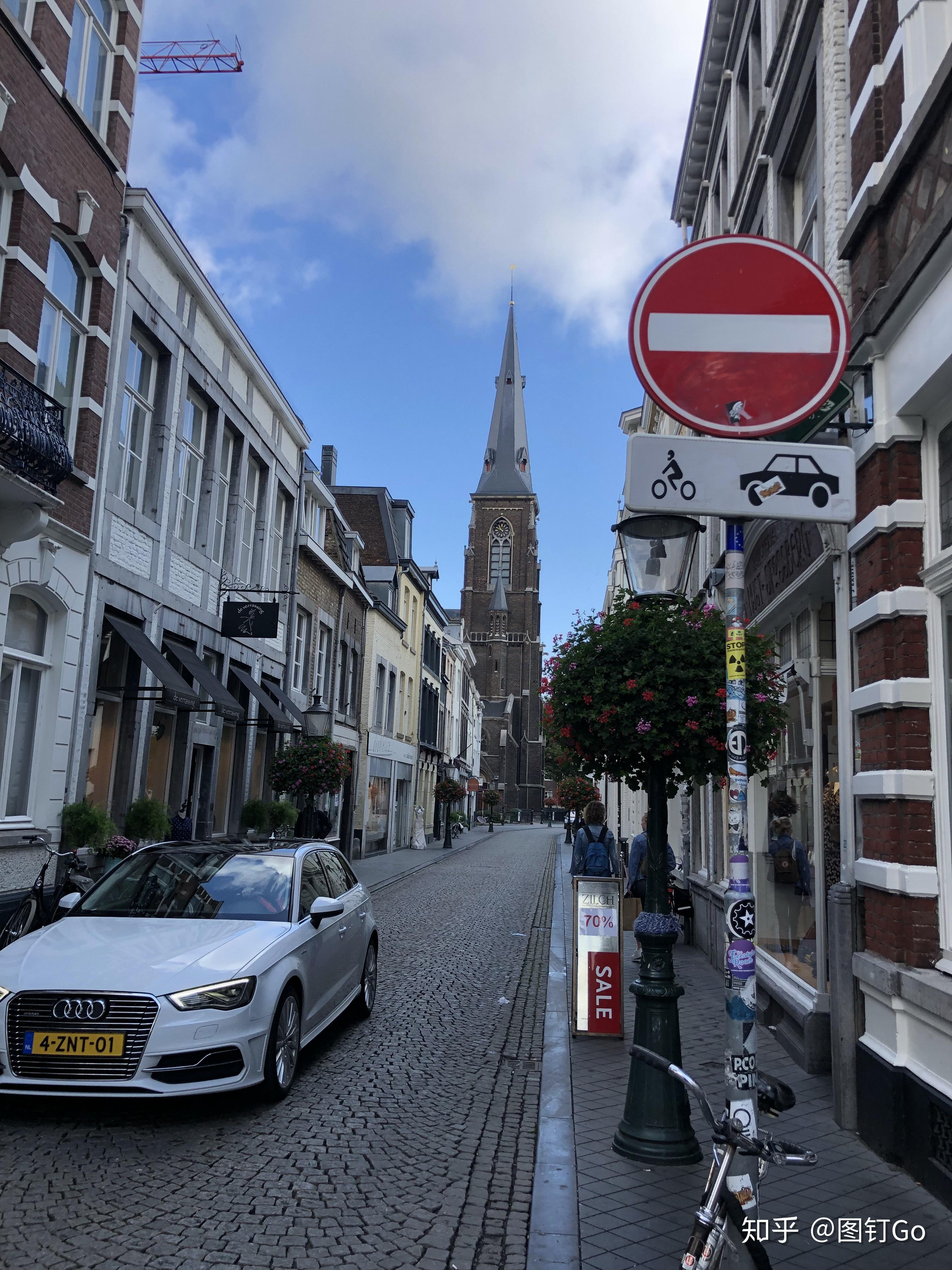 maastricht,马斯特里赫特,是荷兰历史最悠久的城市之一,坐落在荷兰东