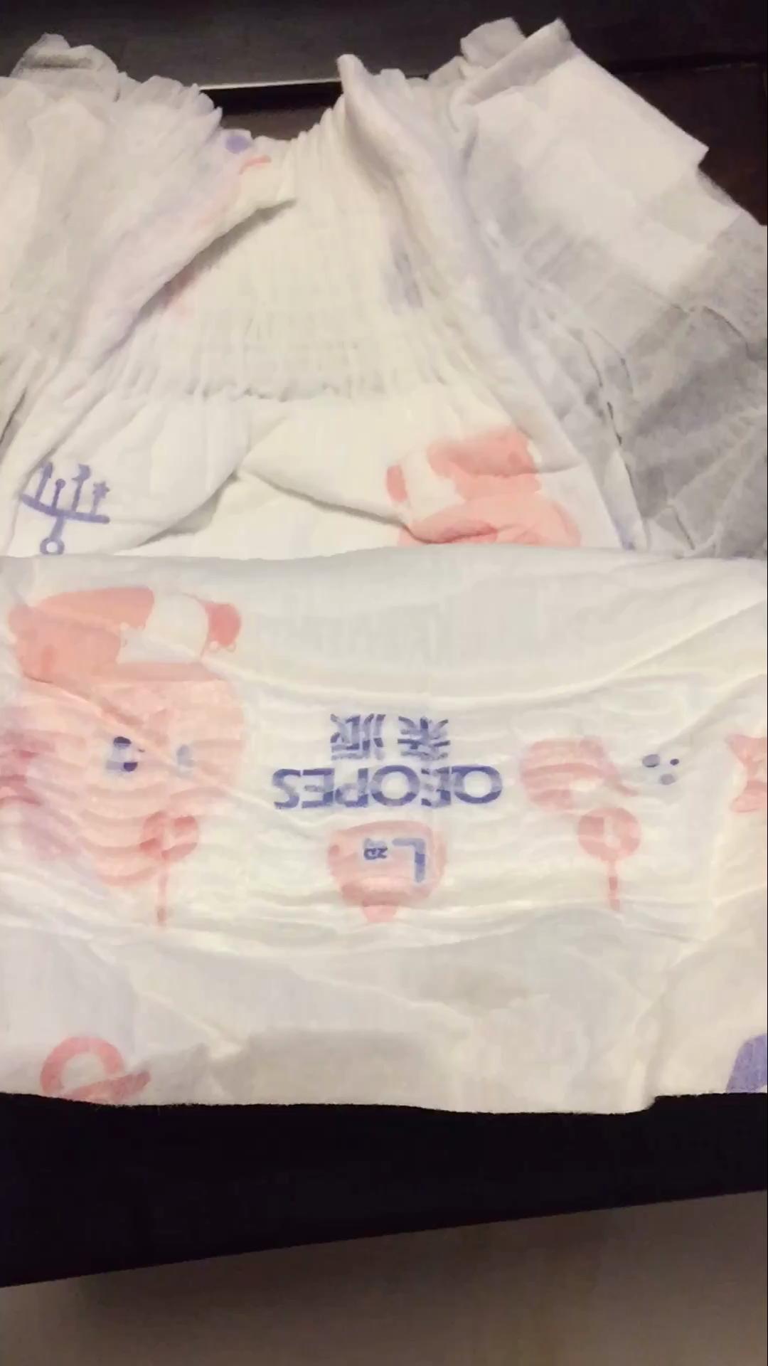 亲派纸尿裤真人实拍测试终于来了