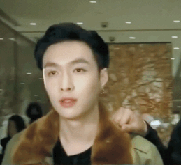 最后来几张大佬邪魅一笑