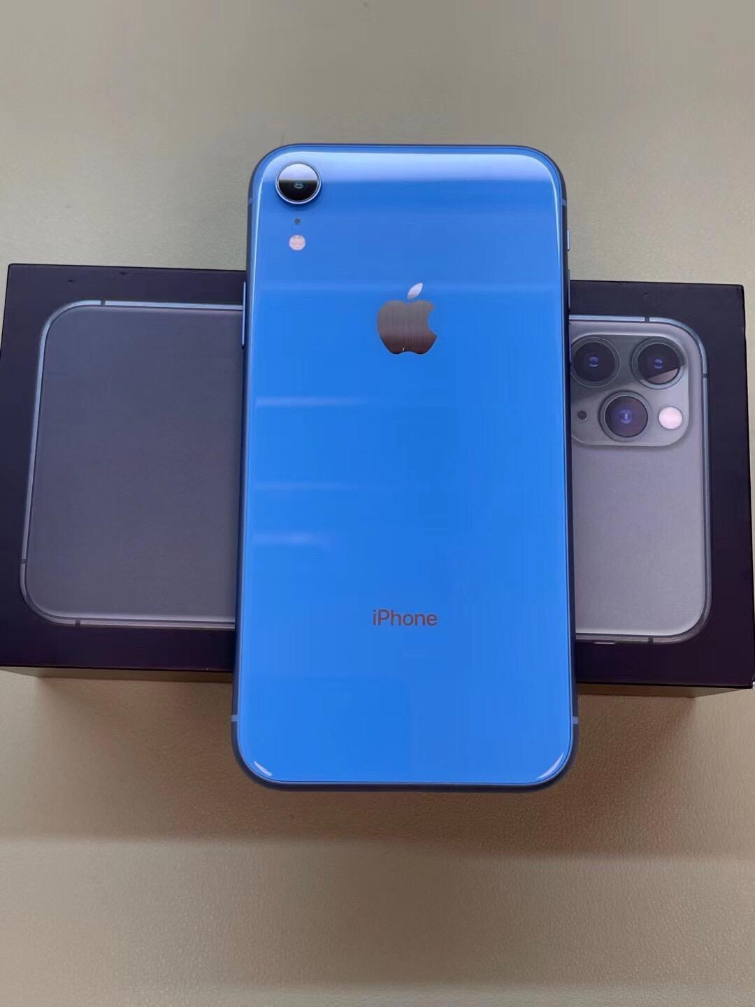 iphone XR,iPhone 7s 有没有大佬帮我看一下二手iphonexr