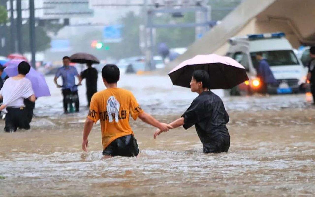 河南暴雨,八方支援!为配合抢险救灾,这些车企都是好样