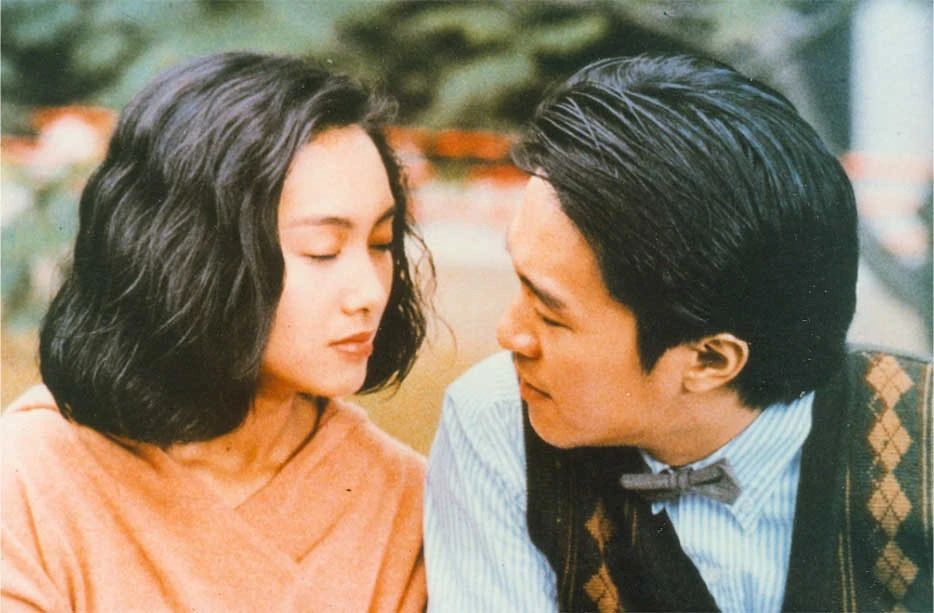 周星驰自行车后座上,藏了26年的姑娘