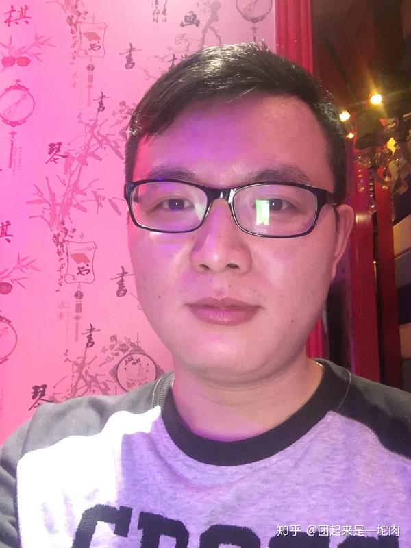 有哪些是同一个人而颜值相差甚远的照片?