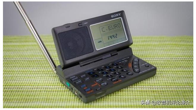 如何区分第一版和第二版的索尼icf-sw100收音机?老外指点迷津