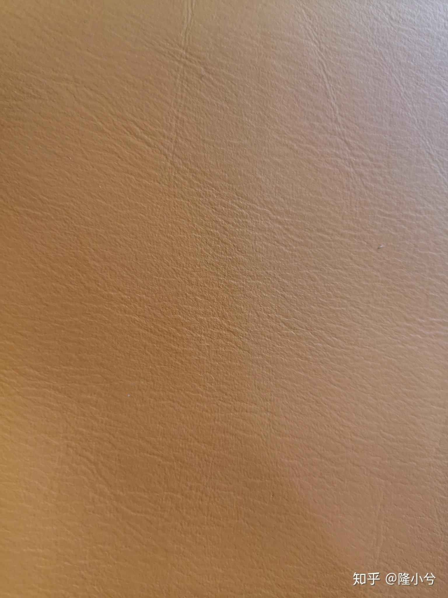 真皮沙发选购意式极简沙发的平纹纳帕皮是怎么一回事