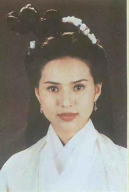 如何评价李若彤