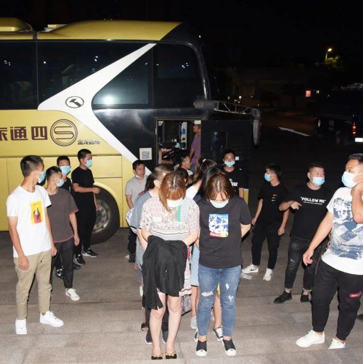 涉案资金500余万42人被抓这个专骗老人的团伙被端了