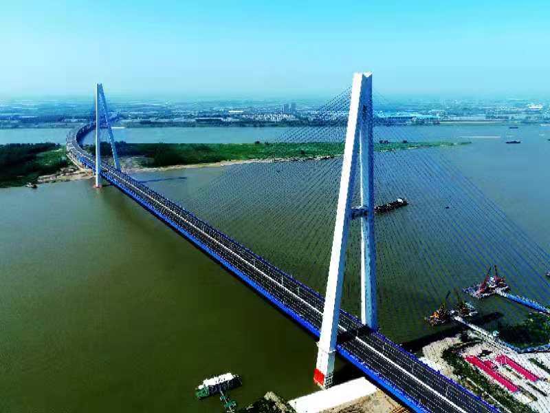 武汉青山长江大桥正式通车