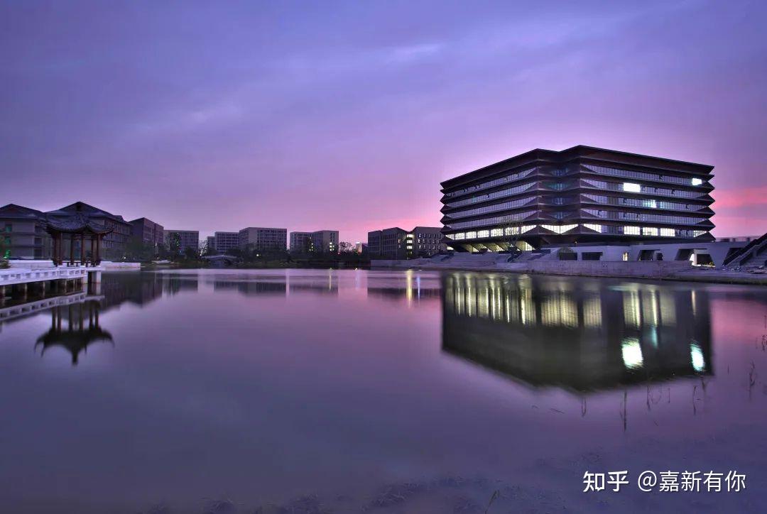 美丽的嘉兴学院