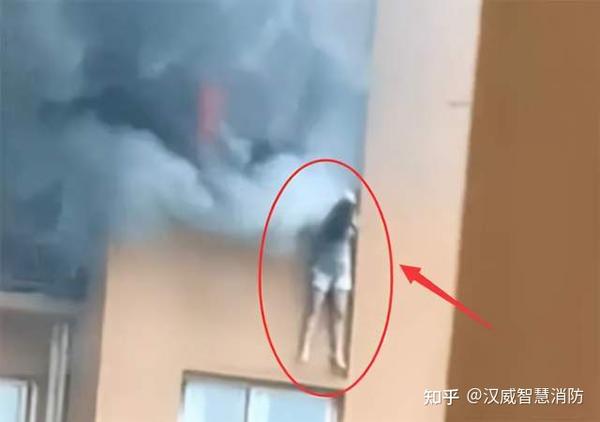 重庆23岁女孩逃生失败坠楼身亡!独立式火灾探测报警器
