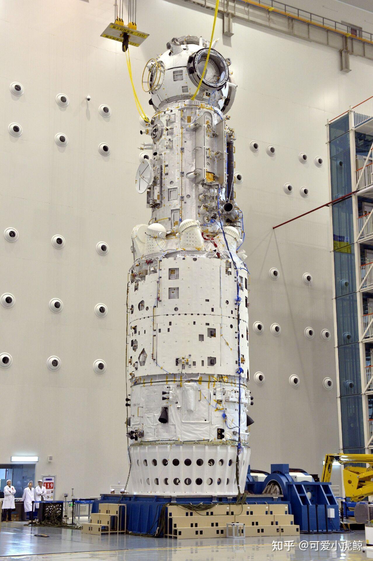 天和号核心舱在人类一次性发射的航天器中按个头重量排第几