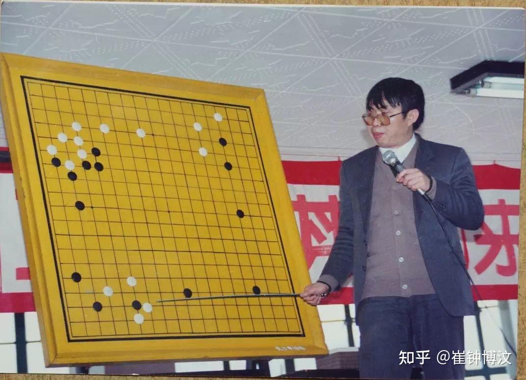 1989年1月建成的长沙市工人文化宫,巴比伦建于1995年,是长沙第一家