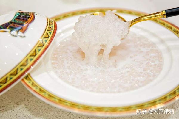 2,鲜奶炖燕窝