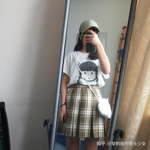 能否分享你在夏天的jk制服搭配?