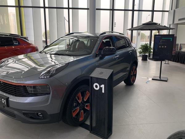 【到店实拍】领克01phev—时尚新宠儿,外形不变,带电更给力
