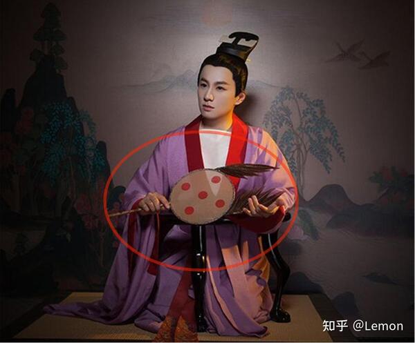 (装束复原小组 麈尾)