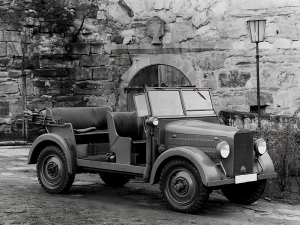虽然当时的奔驰没啥造硬派越野车的经验,但祖上造过啊, 二战德国可用