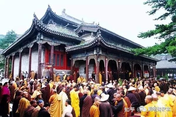 2,第二大寺院显通寺:五台山青庙首领