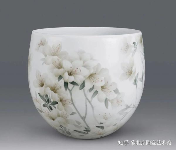 "薄施淡染——醴陵陈扬龙釉下五彩瓷技艺传承展"绽放北京世园会