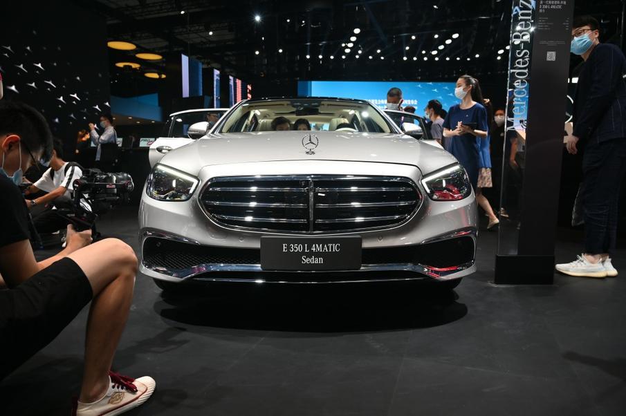 新款奔驰e350l,新款e300l奔驰 新款奔驰e350l外观依旧优雅大气搭载20t发动机48v轻混系统
