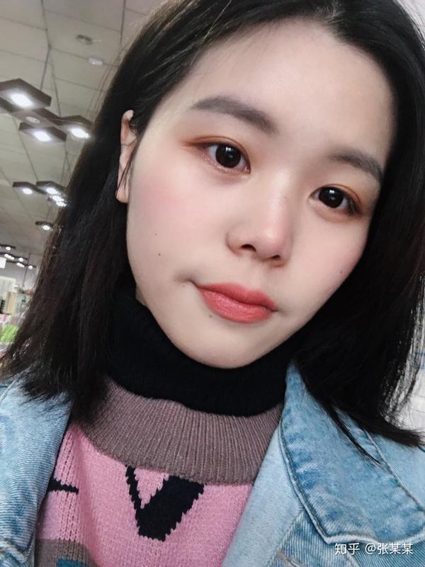 女生应该化妆吗?