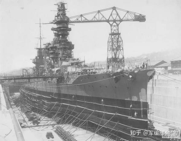 奇观丨日本军舰舰桥为何高达数十米酷似头号玩家叠楼区外号违章建筑