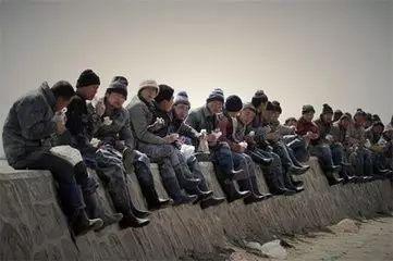 消费贷的「原罪」：有人拆东墙补西墙，有人薅羊毛反被割韭菜