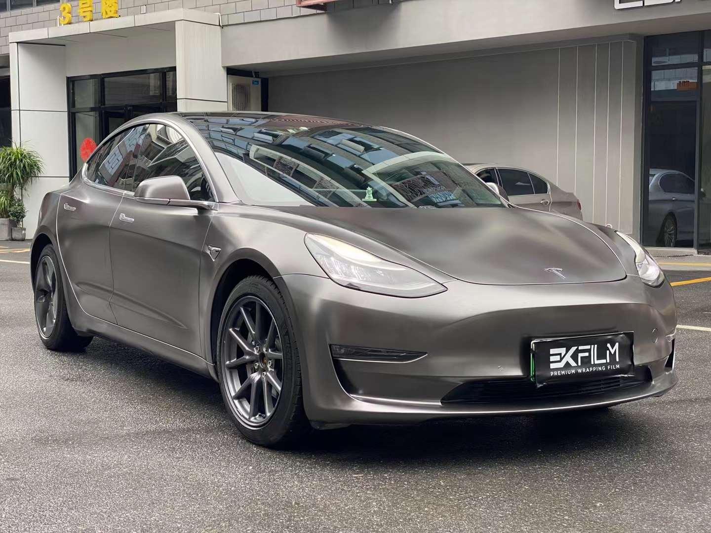 特斯拉model3改色案例,特斯拉model3改装案例 特斯拉model3 全车贴膜ekfilm改色膜电光金属战斗灰