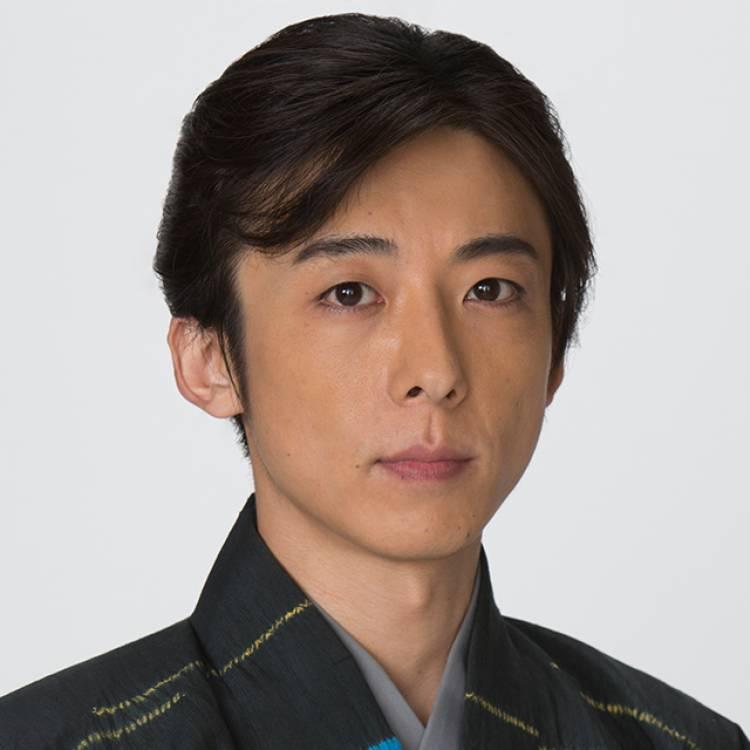 了柴崎幸主演的大河剧《女城主直虎,在剧中饰演井伊家重臣小野政次